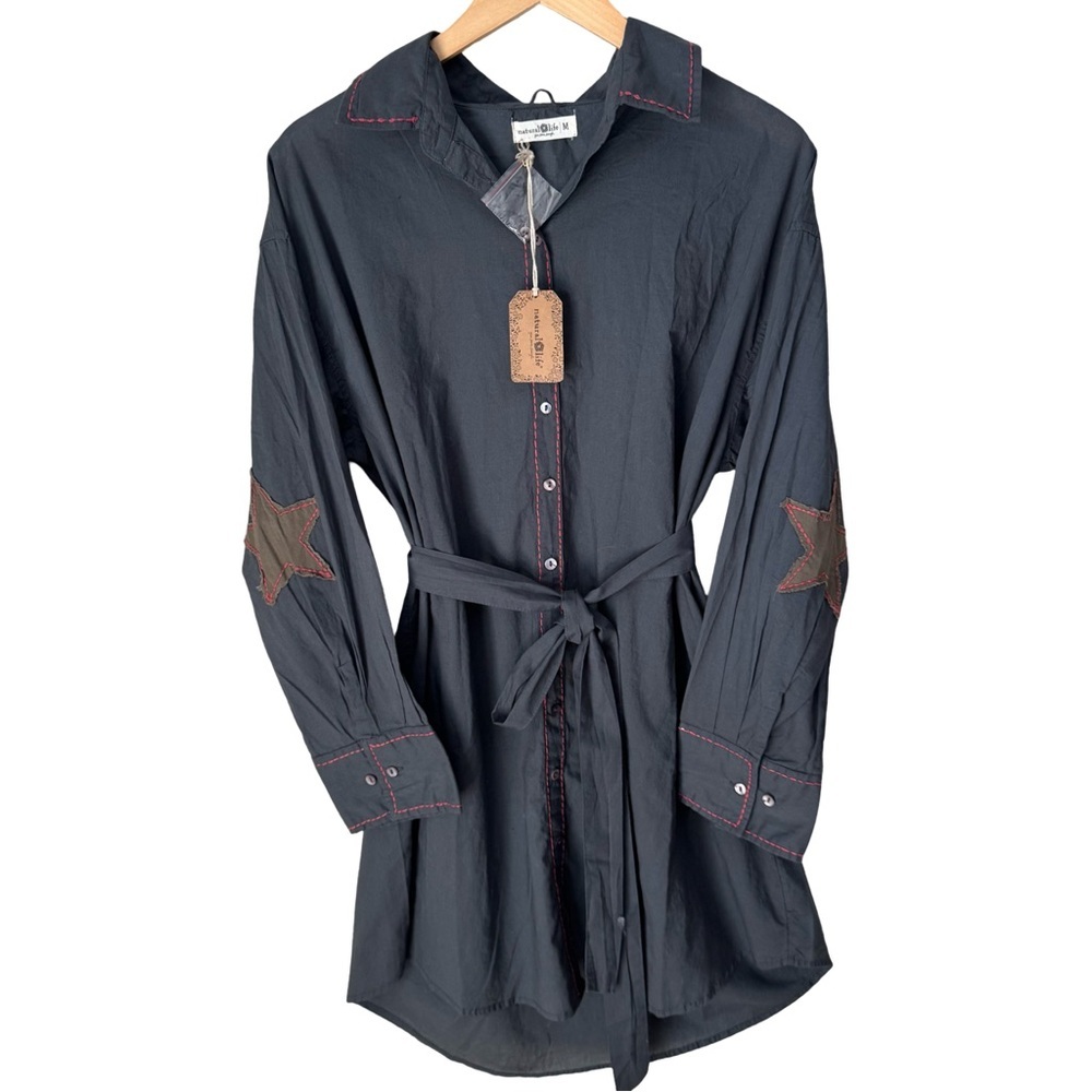 NWT NATURAL LIFE Cotton Button Front Shirt Dress With Embroidered Star Patches M - Picture 3 of 15